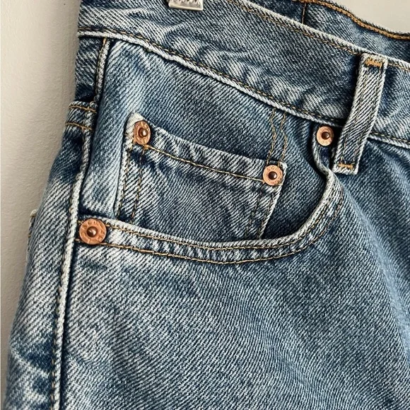 Levi’s 505 cut off jean shorts size 30 - Picture 3 of 12
